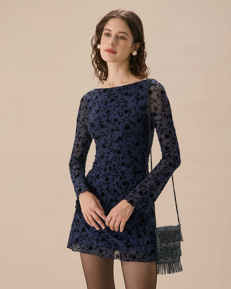 RAVELLO | VESTIDO CORTO DE TUL CON FLORES EN RELIEVE Y MANGA ACAMPANADA