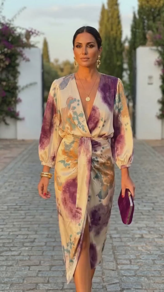 VALERIA - VESTIDO ELEGANTE CON ESCOTE EN V