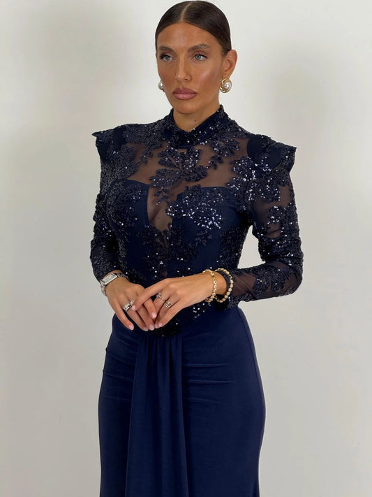 SIRACUSA | VESTIDO LARGO CON CORPIÑO DE TRANSPARENCIAS Y LENTEJUELAS
